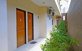 Dpt 33 Budget Hotel
